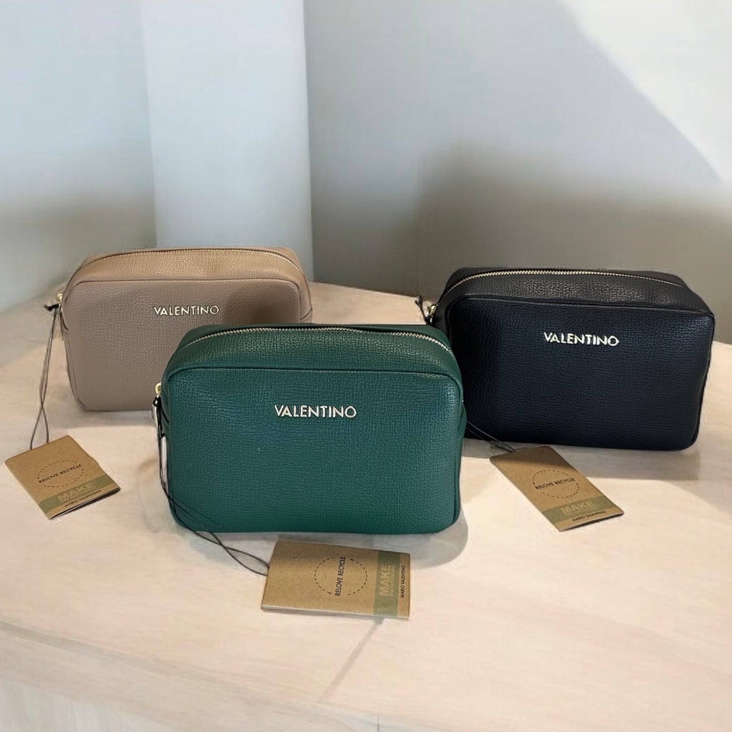 VALENTINOBAGS Beauty