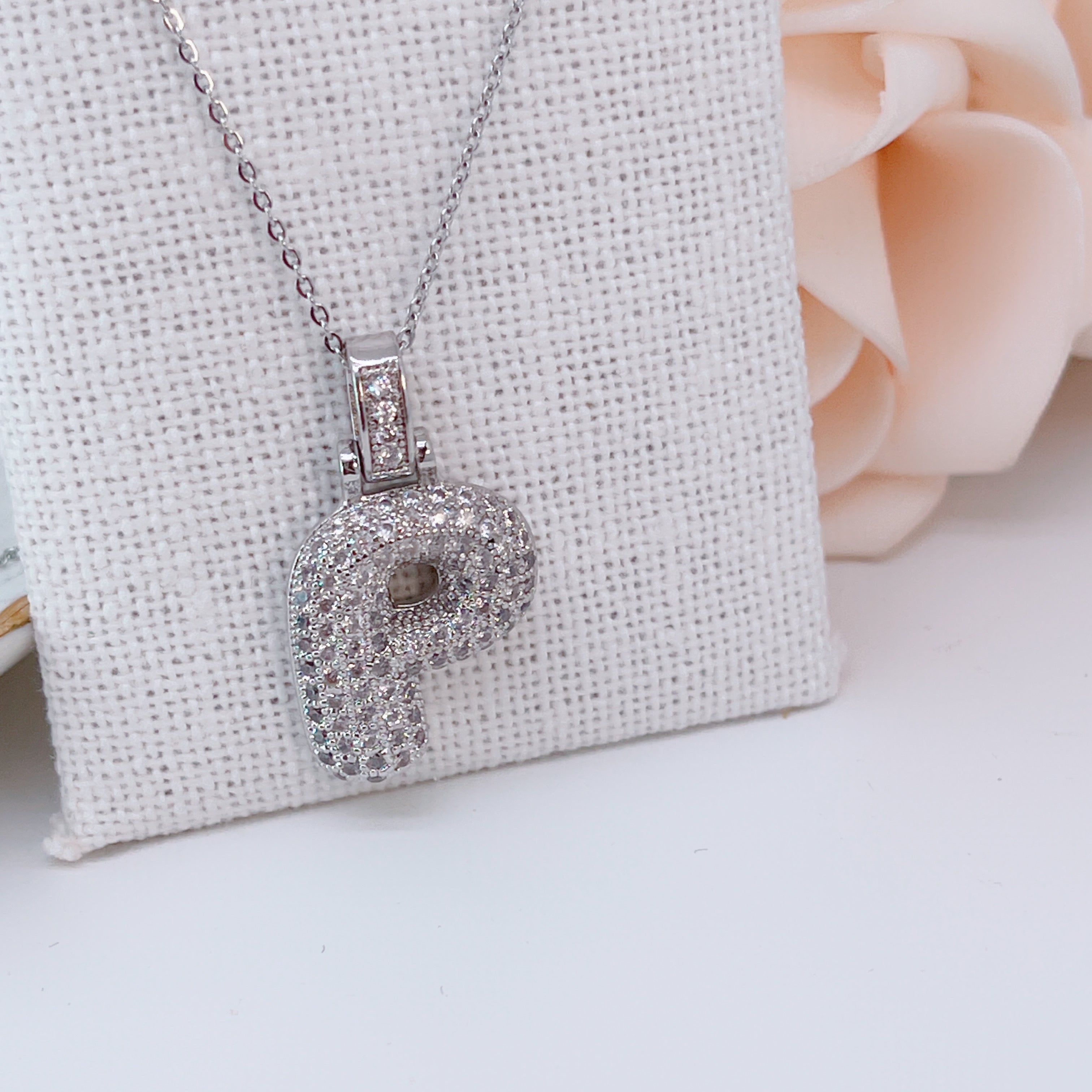 Collana Lettera Balloon Luxury - SCINTILLE ACCESSORI MODA