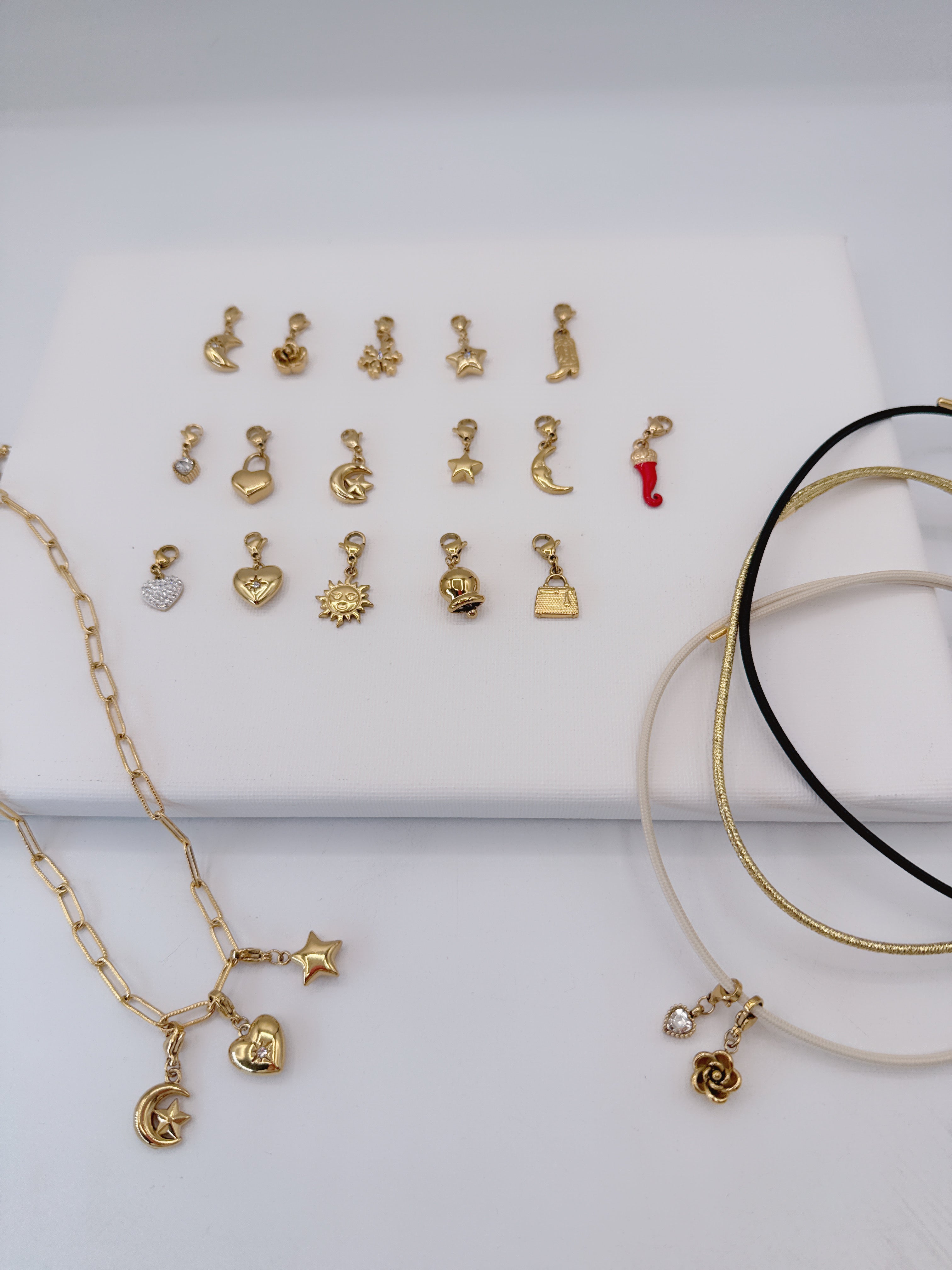 Collana Componiamo Charme