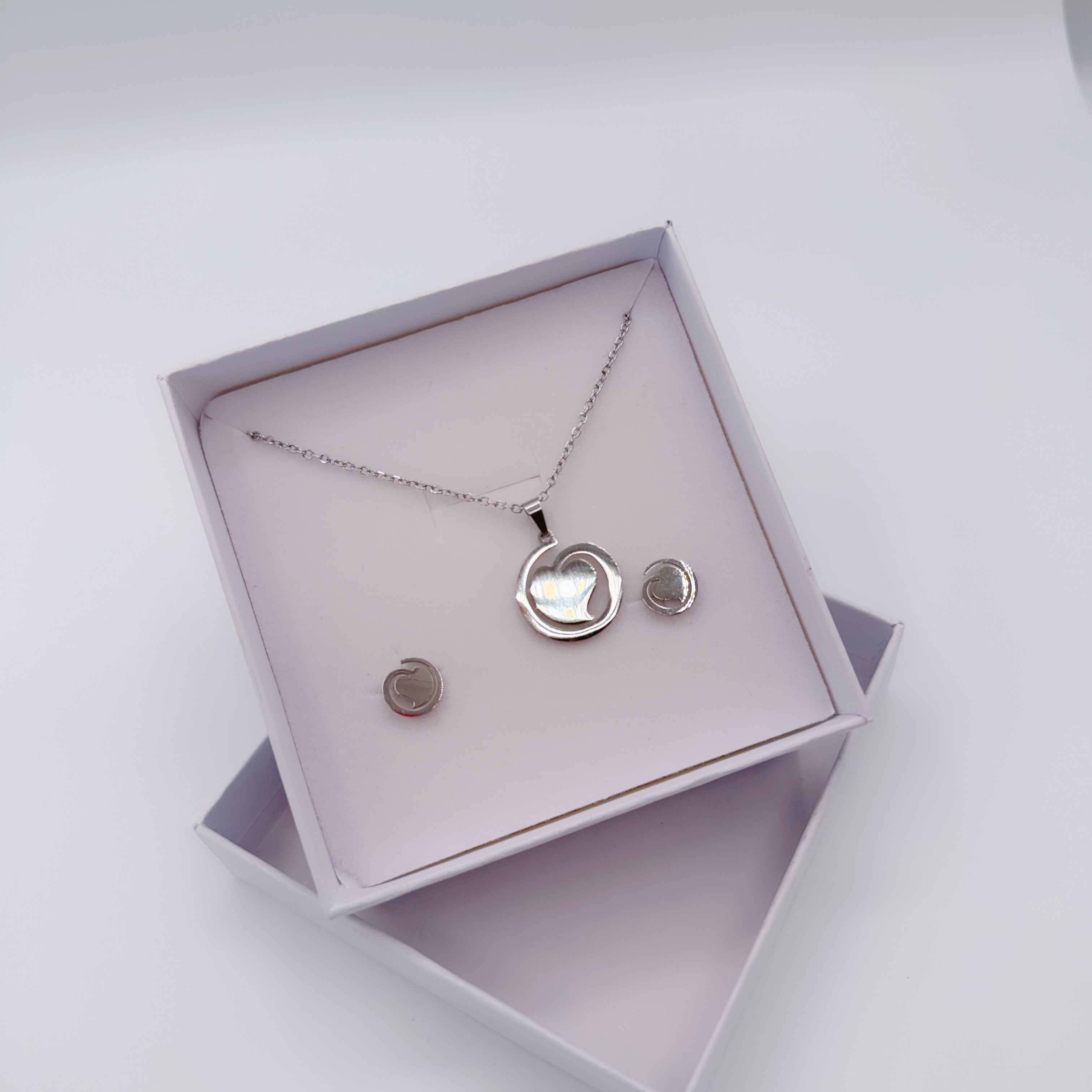 Completo Collana & Orecchini LOVE