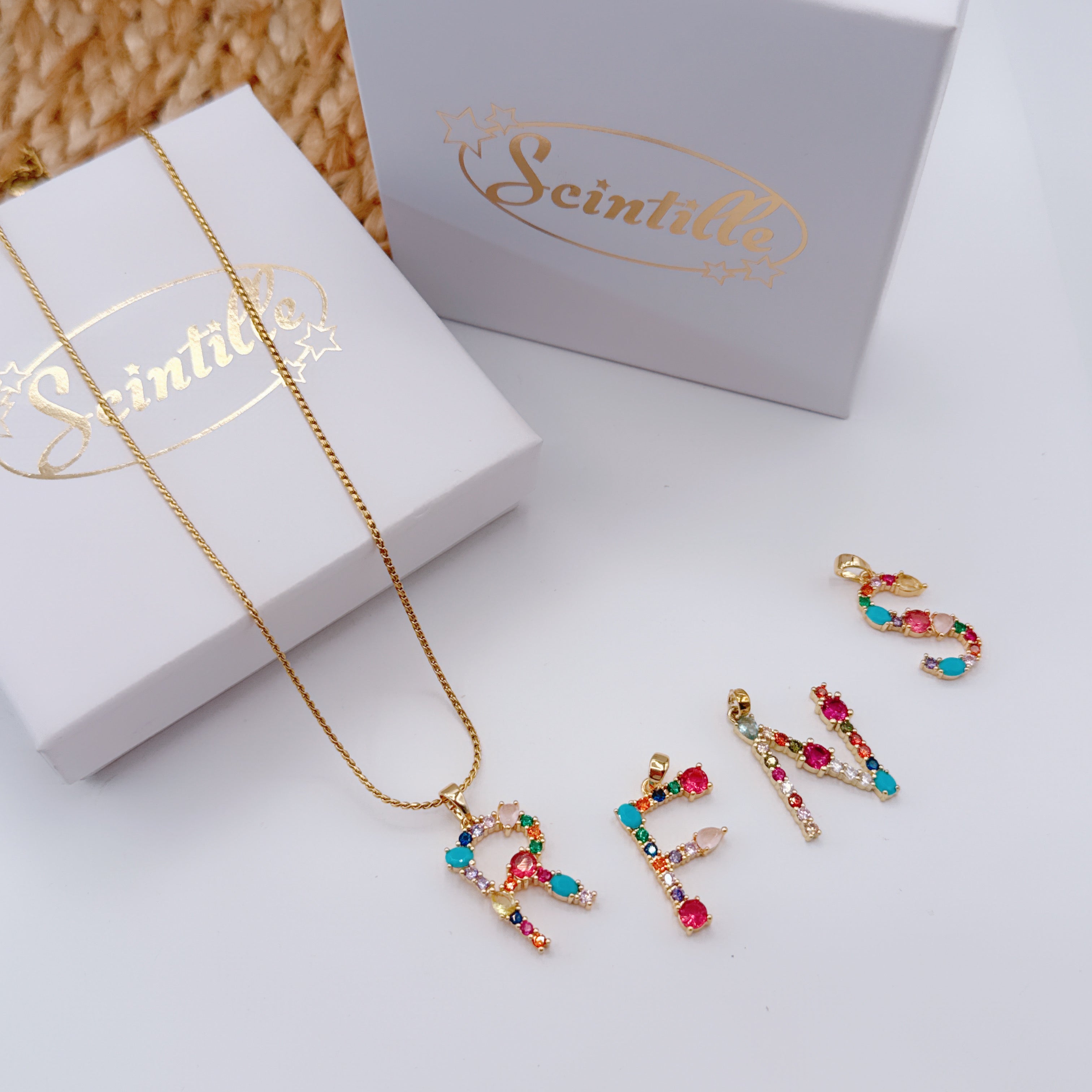 Collana Letterina Color