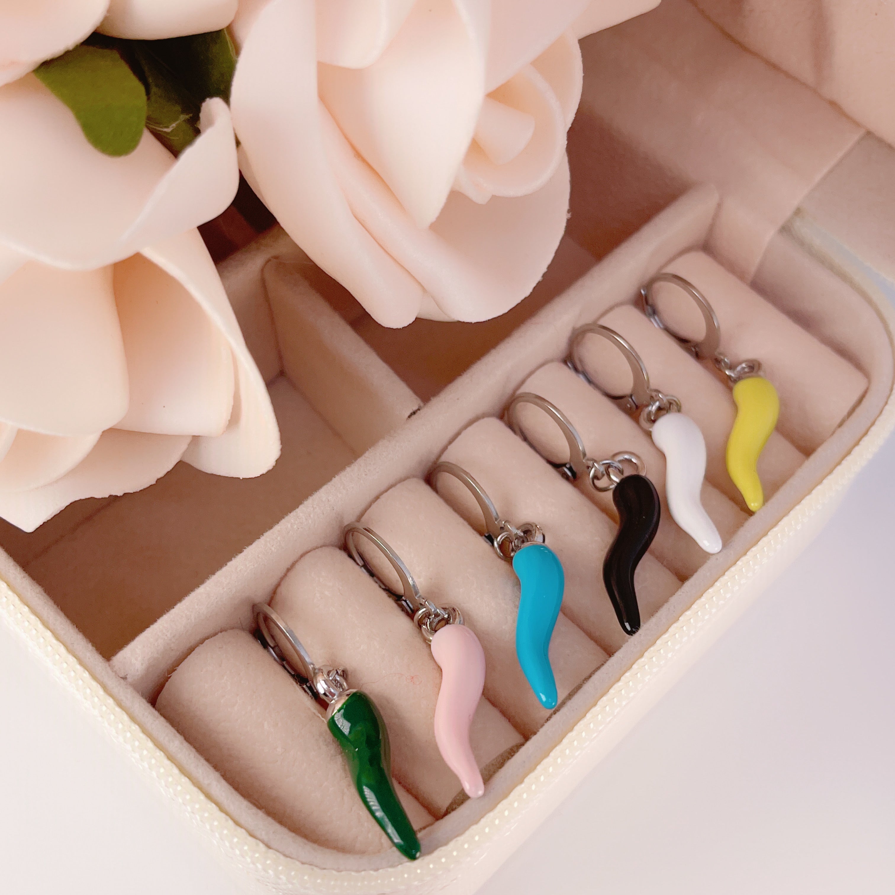 Orecchino Mono Cornetto Colors - SCINTILLE ACCESSORI MODA