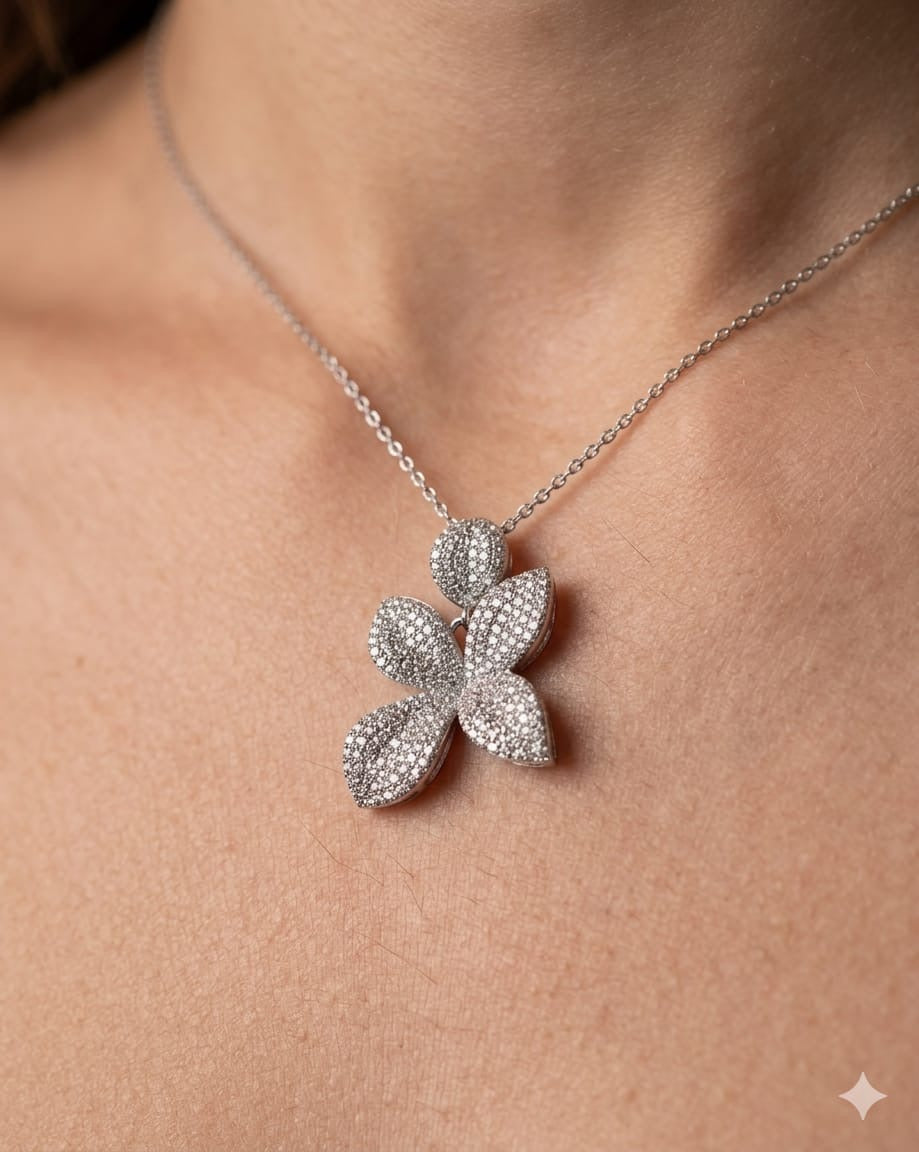 Collana Flow Lusso