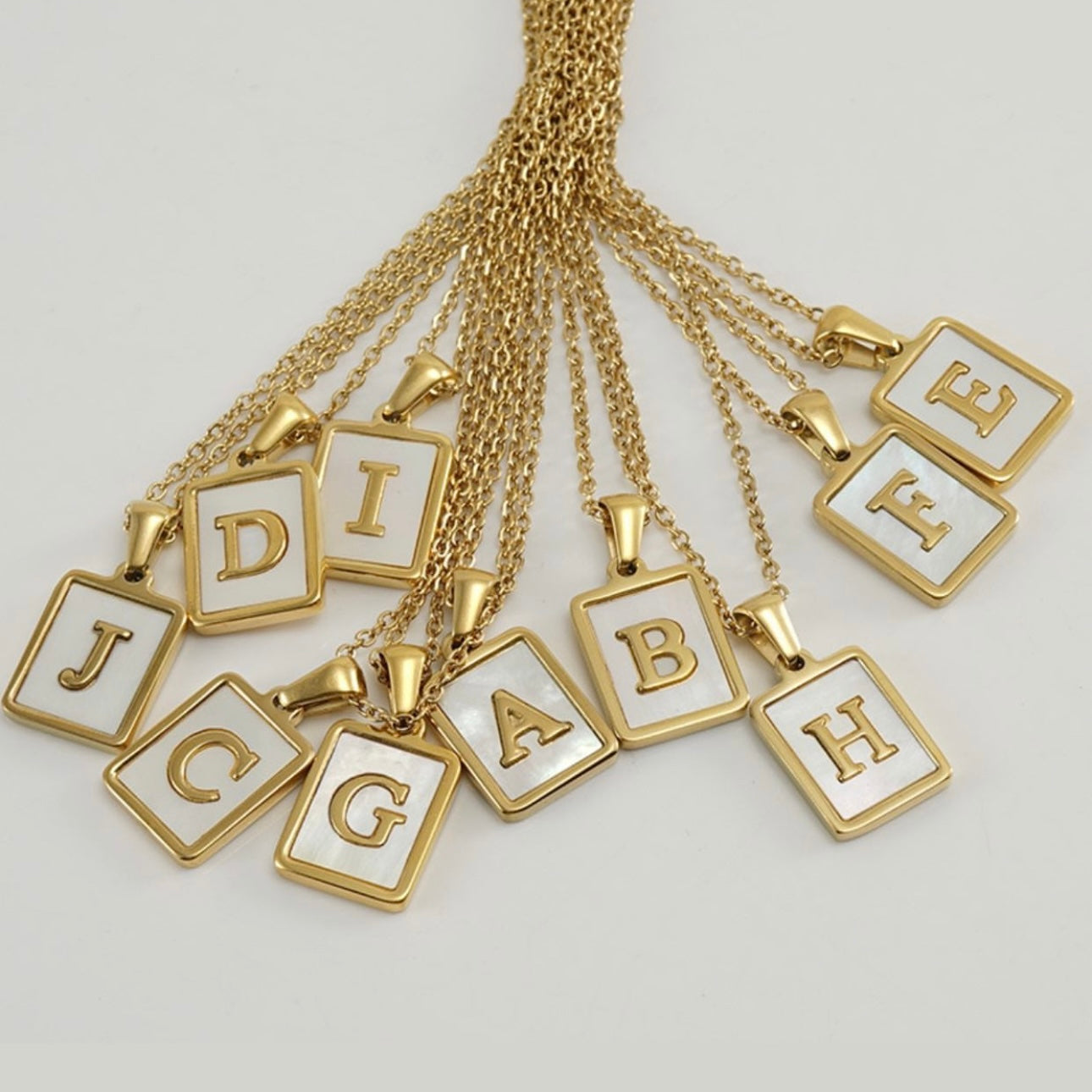Collana Lettere Madreperla