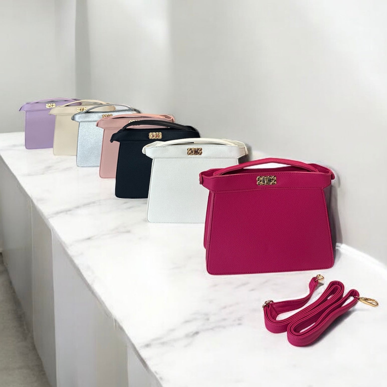 Borsa Kate.