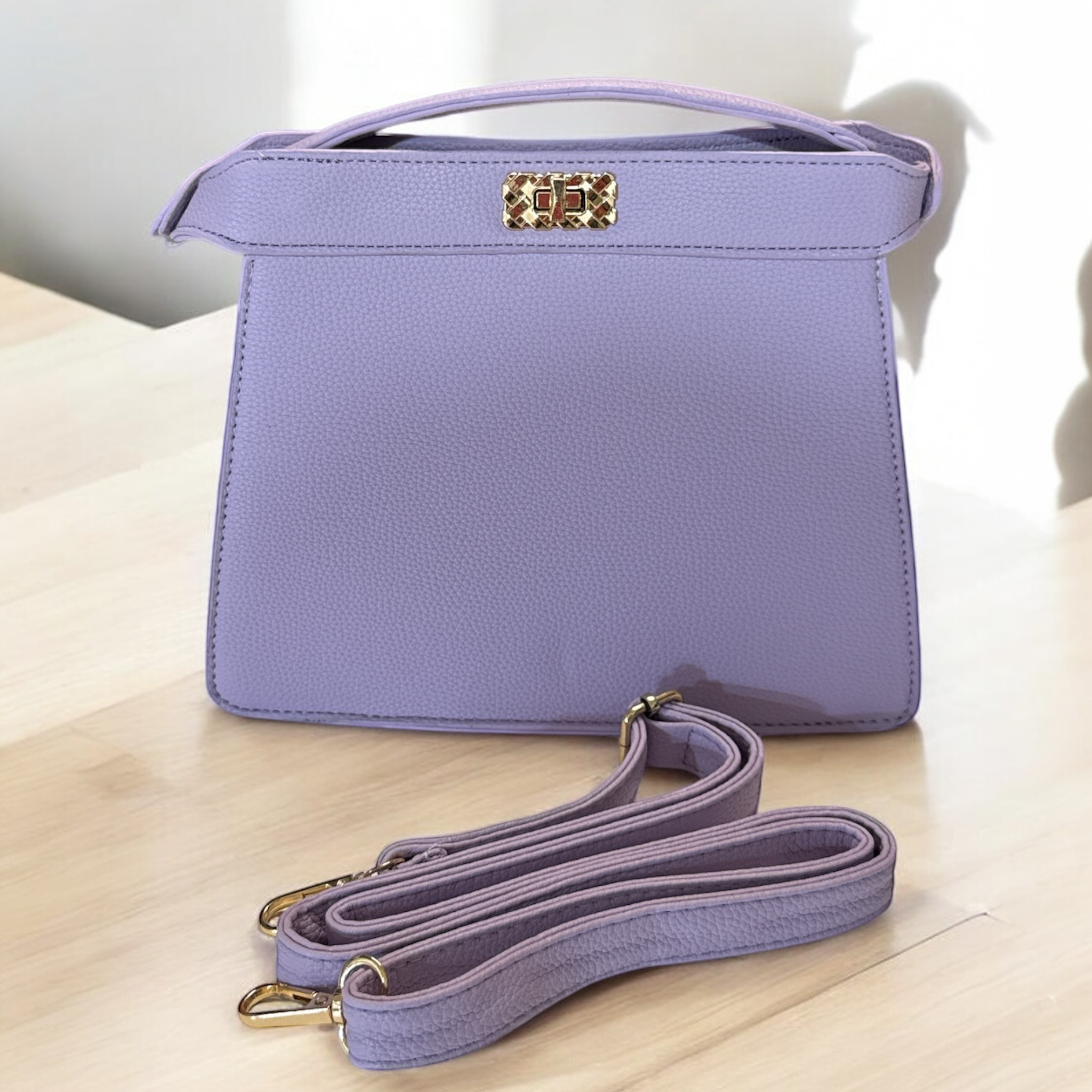 Borsa Kate.