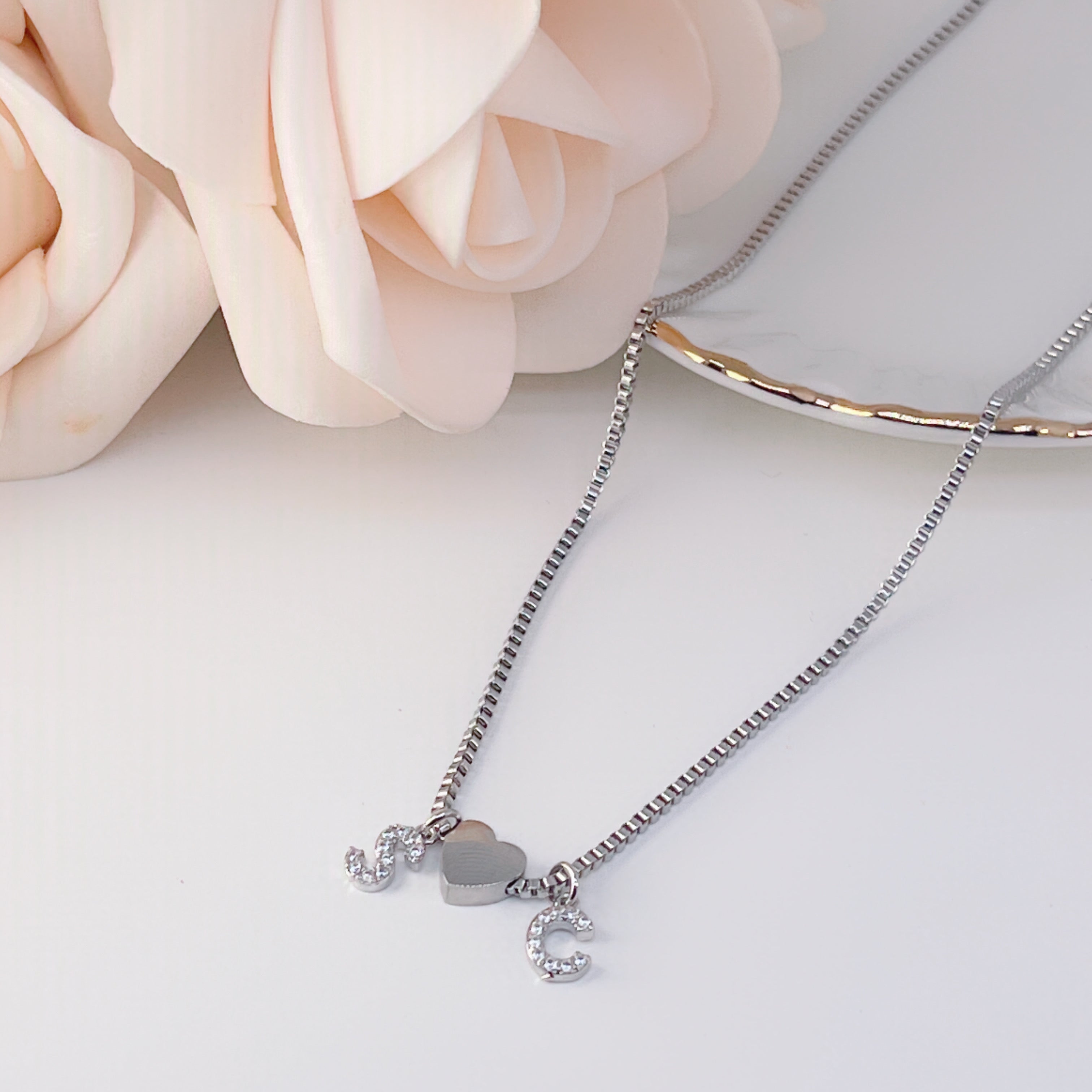 Collana Personalizzata Iniziale Luxury - SCINTILLE ACCESSORI MODA