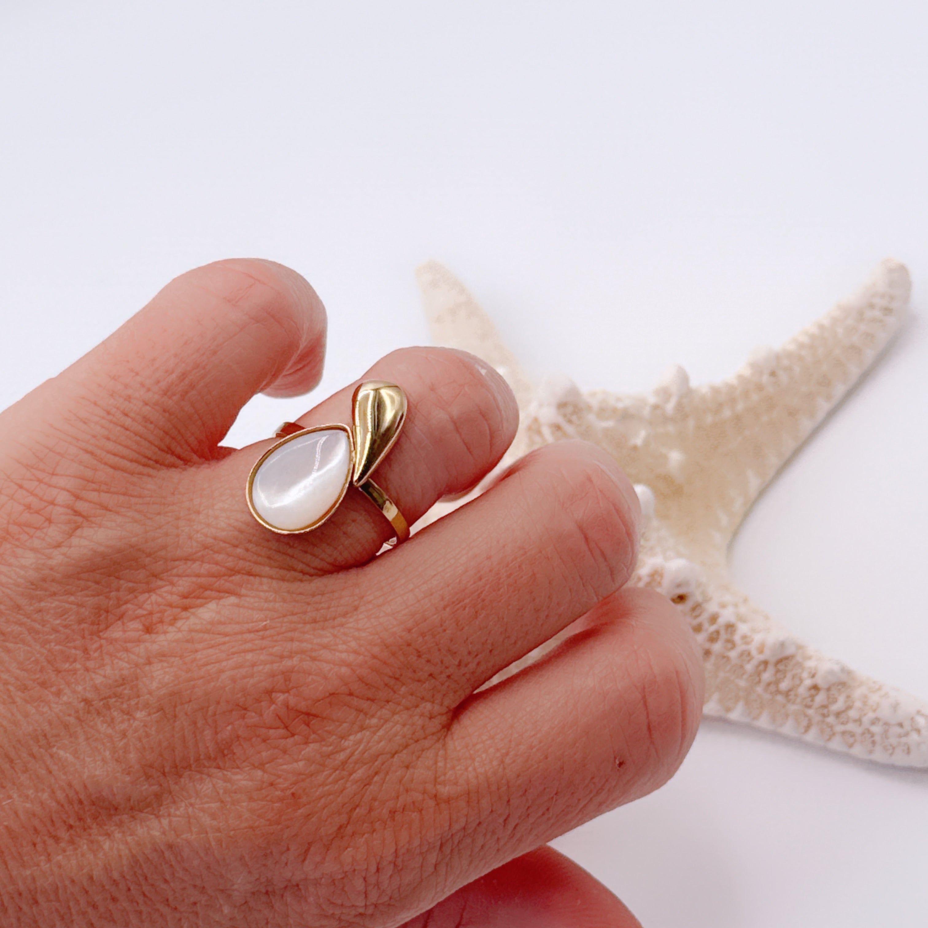 Anello Goccia Madreperla