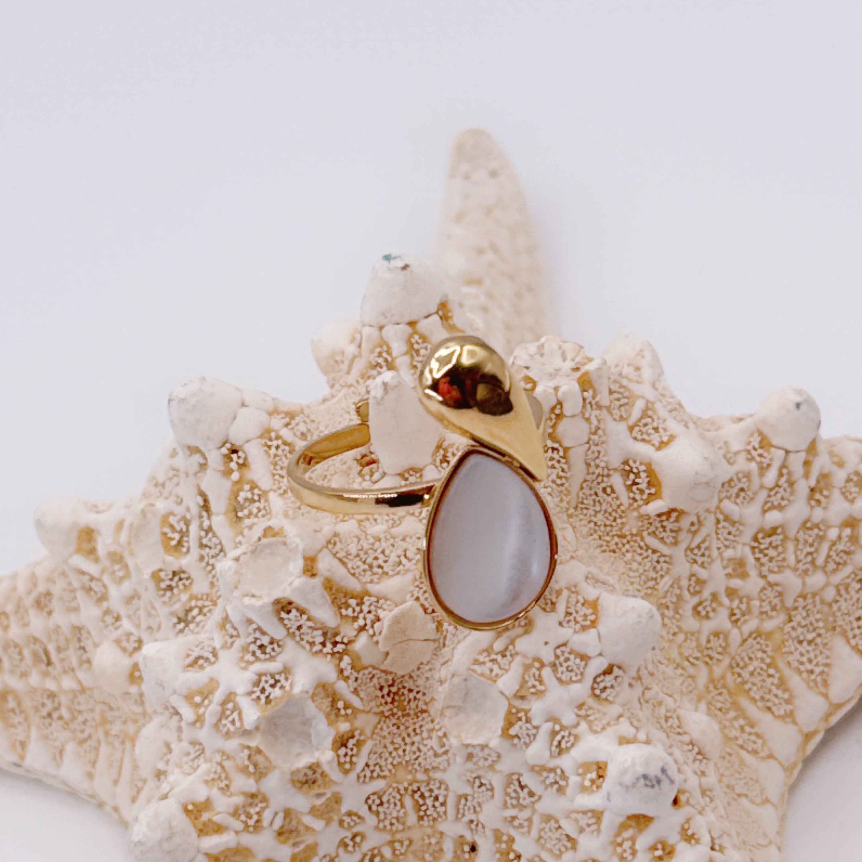 Anello Goccia Madreperla
