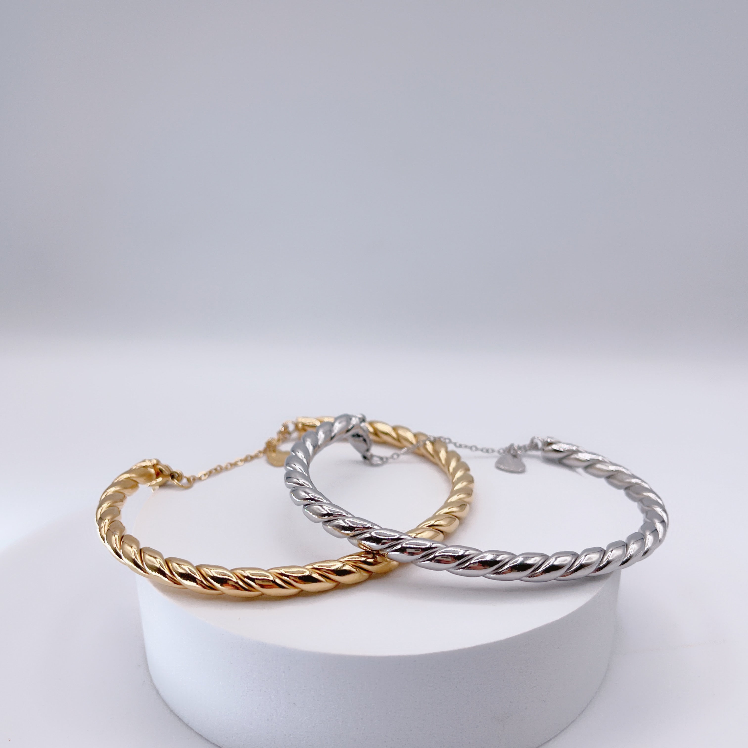 Bracciali Rigido Intrecciato