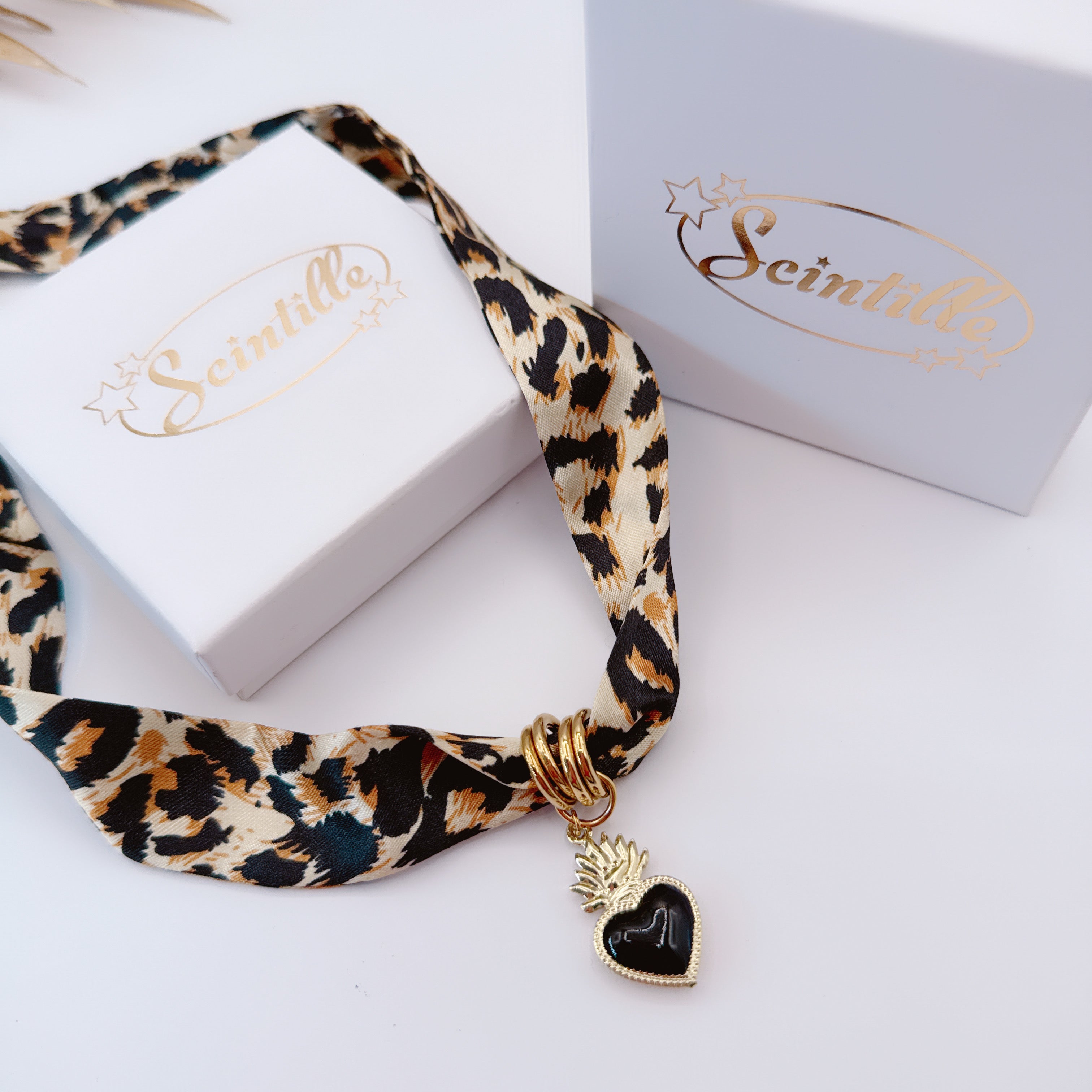 Collana Animalier Cuore Sacro