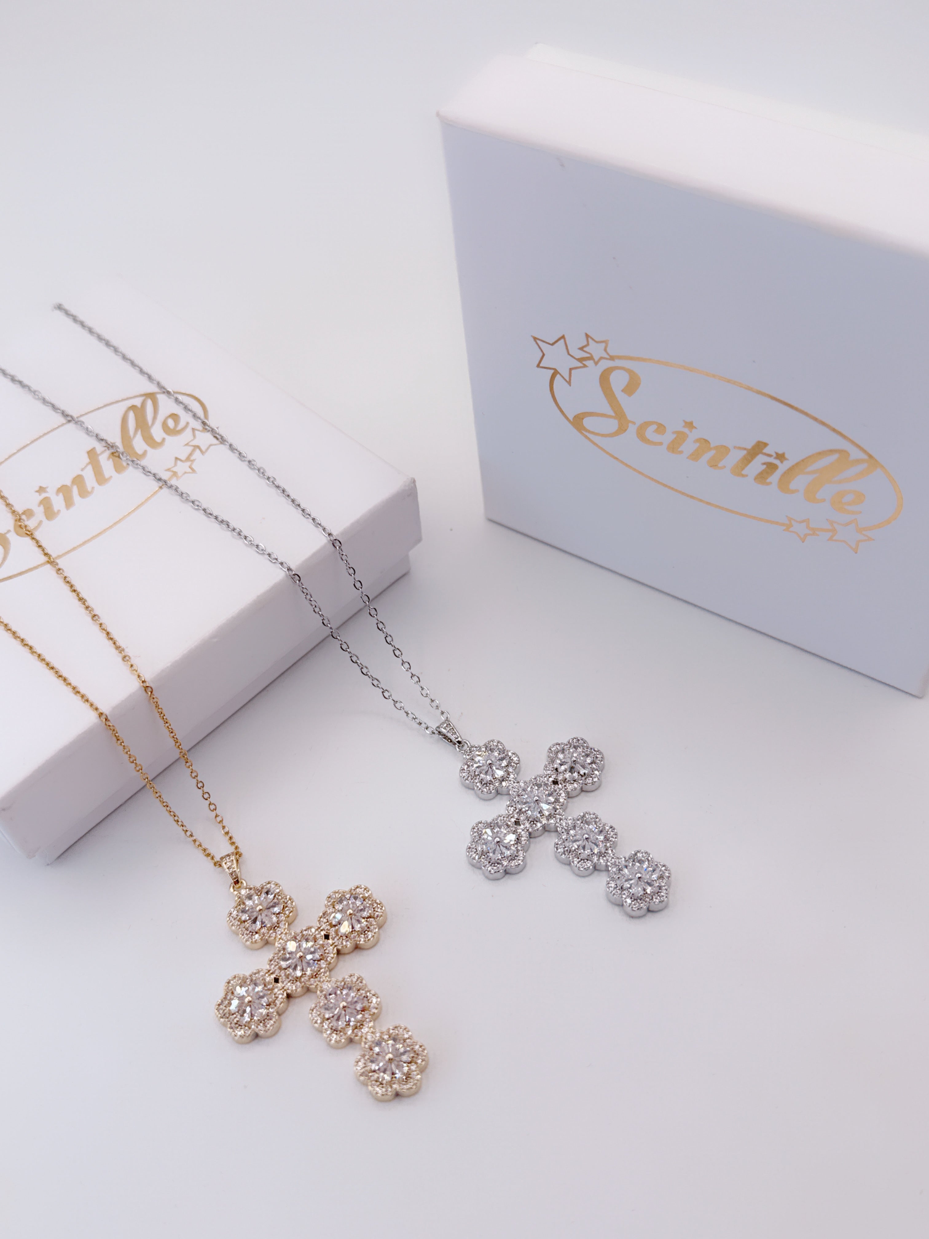 Collana Croce Zirconi